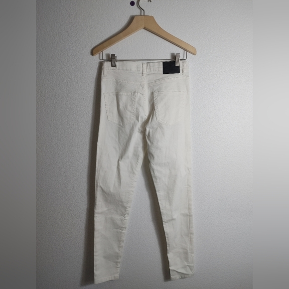 French Connection Size 6 White Ankle Jeans - Picture 3 of 7